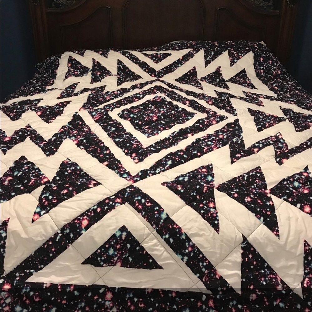 Vs Pink galaxy king size comforter